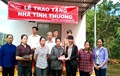 TRAO NHÀ TÌNH THƯƠNG CHO PHỤ NỮ ĐƠN THÂN