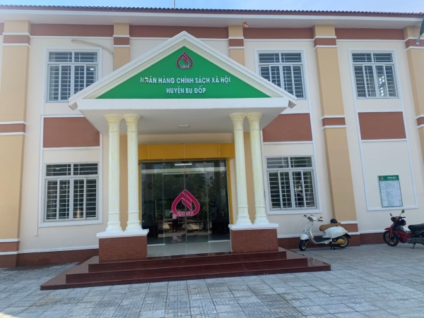 Ngân hàng Chính sách Xã hội hỗ trợ lãi suất 2% cho các khoản vay với tổng nguồn vốn tối đa được bố trí là 3.000 tỷ đồng.