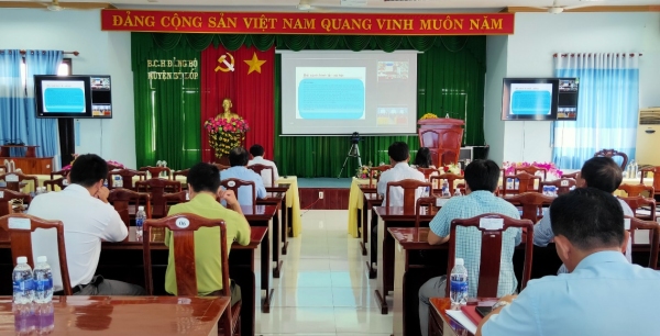 Ban Tuyên giáo Huyện ủy Tổ chức Hội nghị trực tuyến báo cáo viên tháng 6 năm 2022 tại điểm cầu huyện Bù Đốp