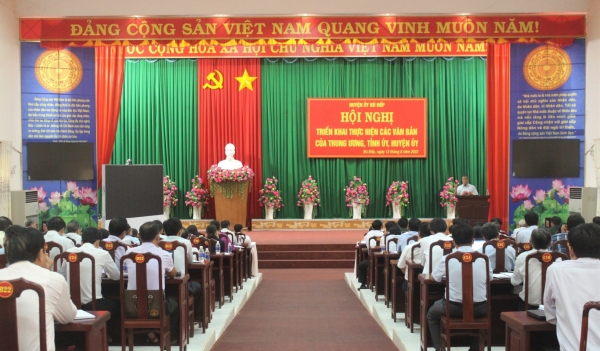 Bù Đốp triển khai thực hiện các văn bản của Trung ương, Tỉnh ủy và Huyện ủy