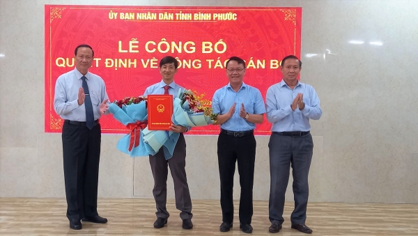 Bù đốp -Trao Quyết định Phó Chủ tịch UBND huyện