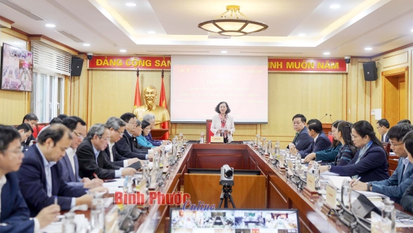 Triển khai tổng kết 5 năm công tác xây dựng Đảng và tổng kết 15 năm thi hành Điều lệ Đảng