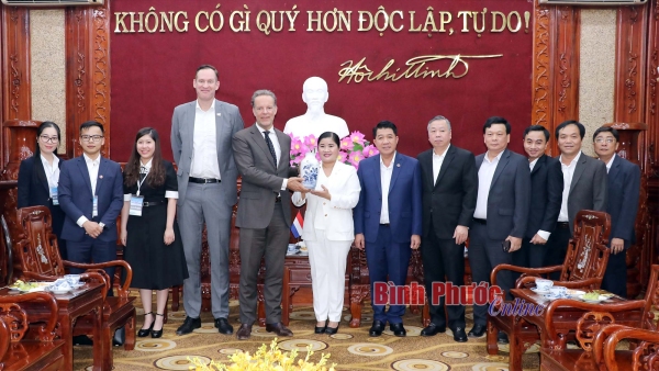Lãnh đạo UBND tỉnh tiếp Tổng lãnh sự quán Hà Lan tại TP.HCM