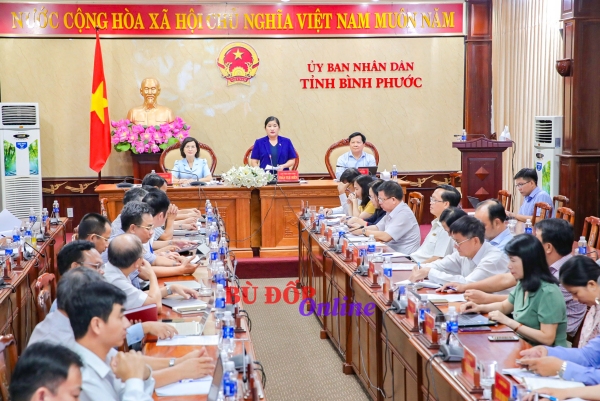 Hội nghị trực tuyến đánh giá tình hình kinh tế - xã hội, quốc phòng - an ninh tháng 4/2024