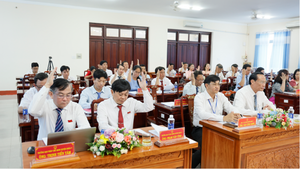 HĐND huyện Bù Đốp thông qua 04 Nghị quyết quan trọng