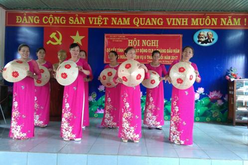 HIỆU QUẢ TỪ MÔ HÌNH CÂU LẠC BỘ “NAM GIỚI LÀ ĐIỂM TỰA CỦA PHỤ NỮ”