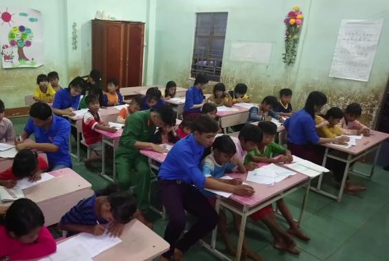 Toàn cảnh lớp học