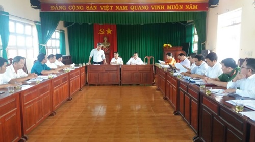 Sáng ngày 28/11/2019, tại UBND xã Thanh Hòa, đồng chí Dương Thanh Huân Phó bí thư thường trực huyện ủy Bù Đốp cùng đồng chí Diệp Hoàng Thu - Phó chủ tịch UBND huyện và các đồng chí đại diện lãnh đạo các ban xây dựng Đảng, các ban,