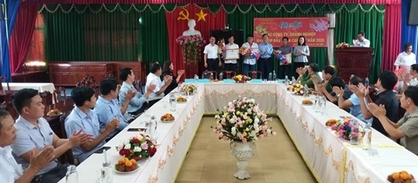 BÙ ĐỐP GẶP MẶT CÁC DOANH NGHIỆP ĐẦU NĂM 2020