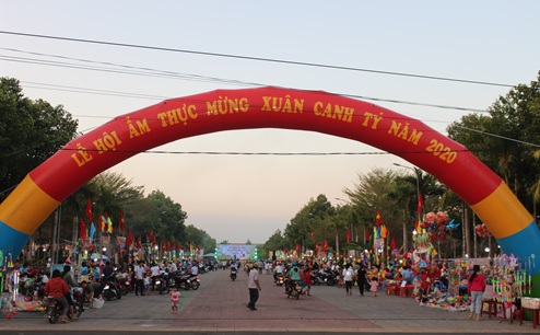 BÙ ĐỐP TỔ CHỨC LỄ HỘI ẨM THỰC MỪNG XUÂN CANH TÝ 2020